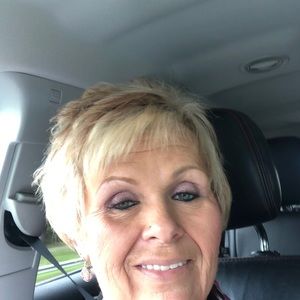 Meet your Posher, Cindy